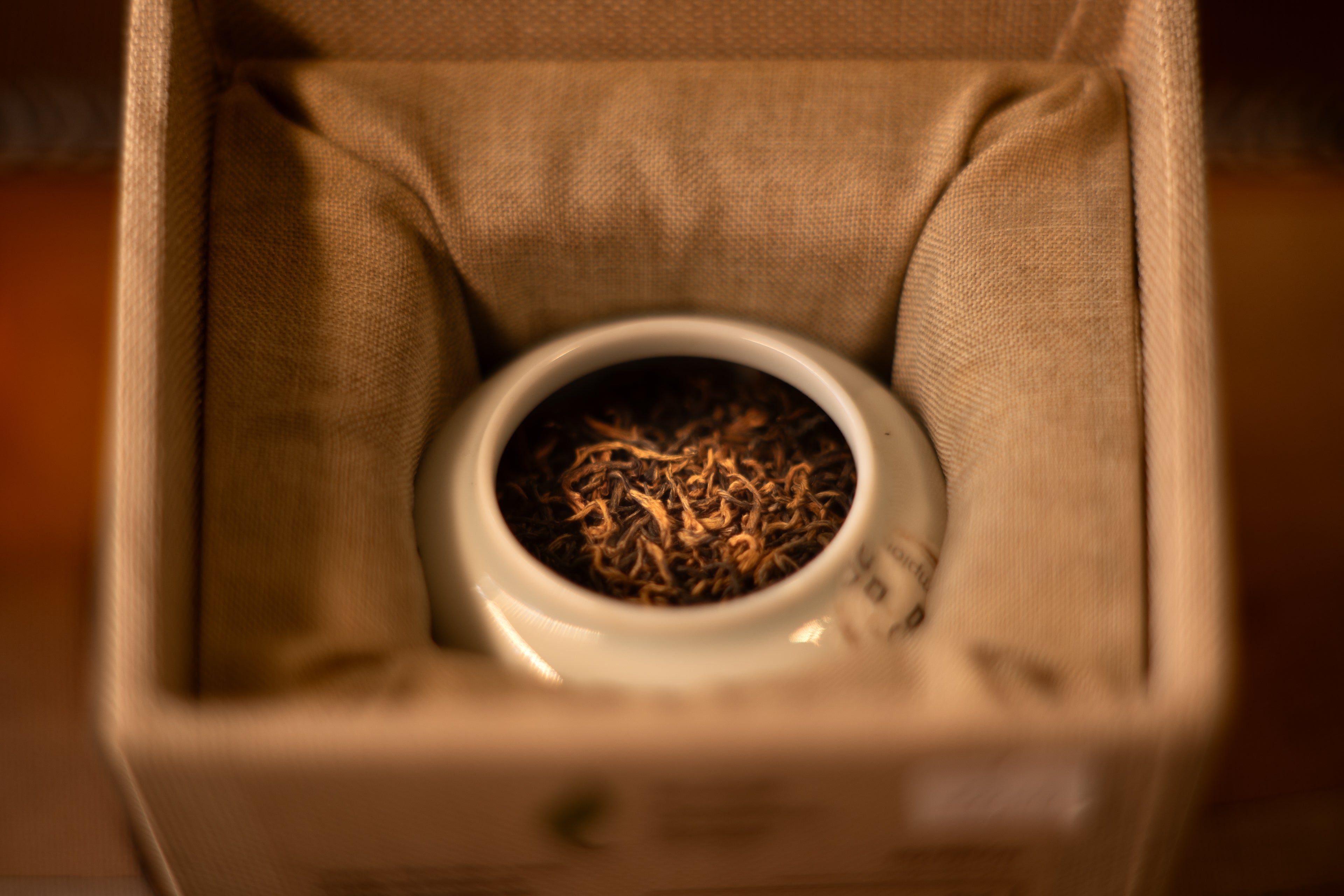 Golden Eyebrow - Black Tea